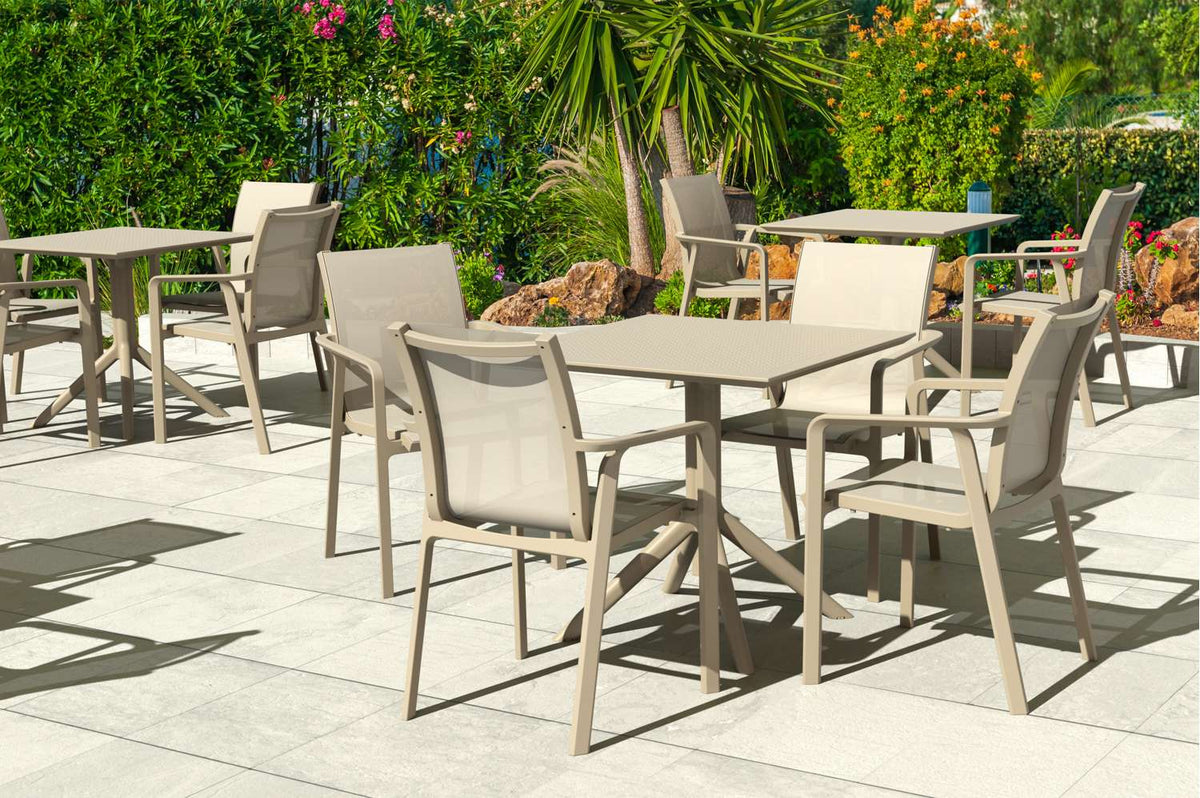 Siesta Sky 5 Piece Outdoor Table Setting with Pacific Arm Chairs